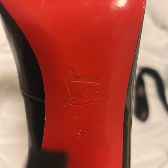 Louboutin Black Pumps - Picture 4 of 6